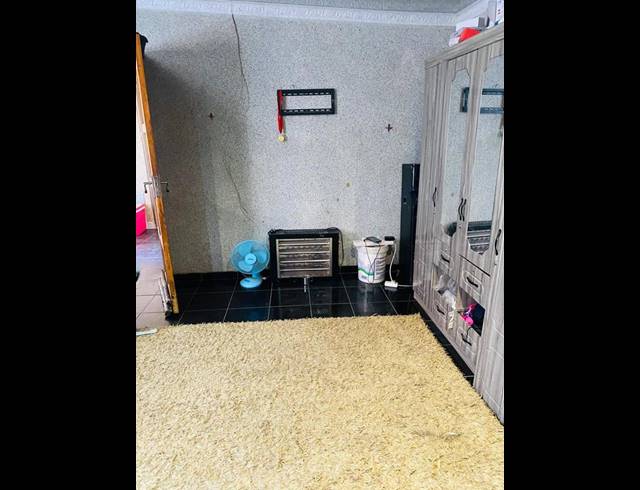 2 BEDROOM HOUSE FOR SALE IN BRAAMFISCHERVILLE